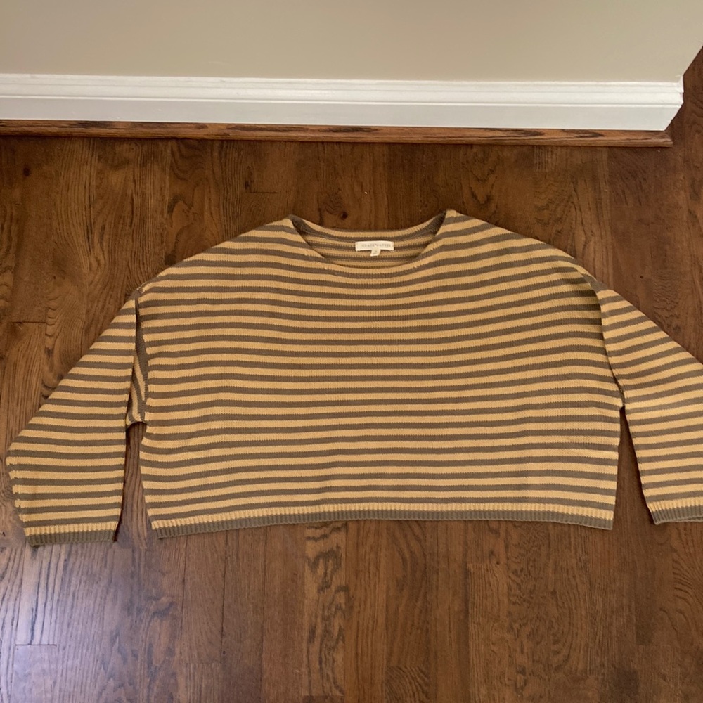 Grade & Gather boxy crop top sweater
